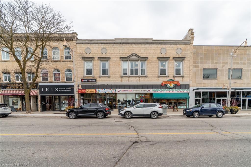 117 Wyndham Street N