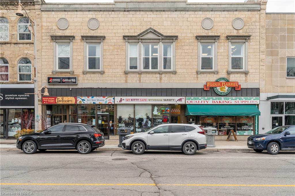 117 Wyndham Street N