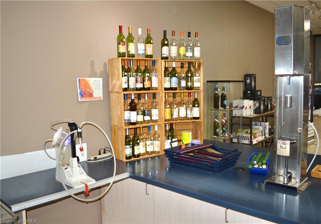 7-250 King George Road Unit: 7