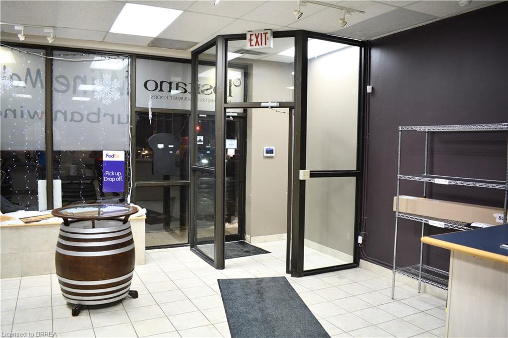 7-250 King George Road Unit: 7