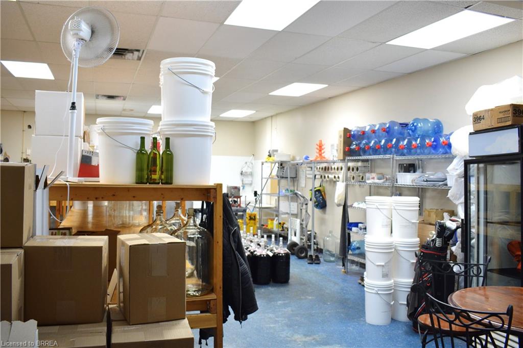 7-250 King George Road Unit: 7