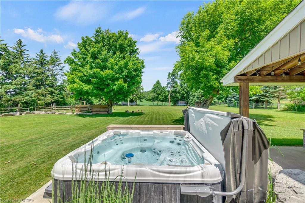 6566 Concession 4 Road