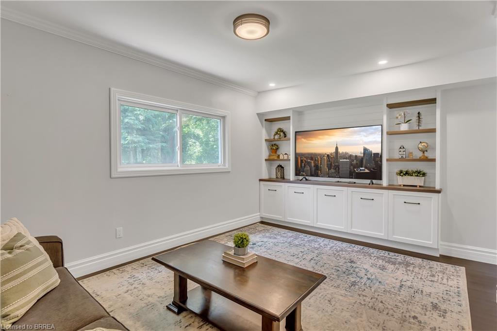 6566 Concession 4 Road