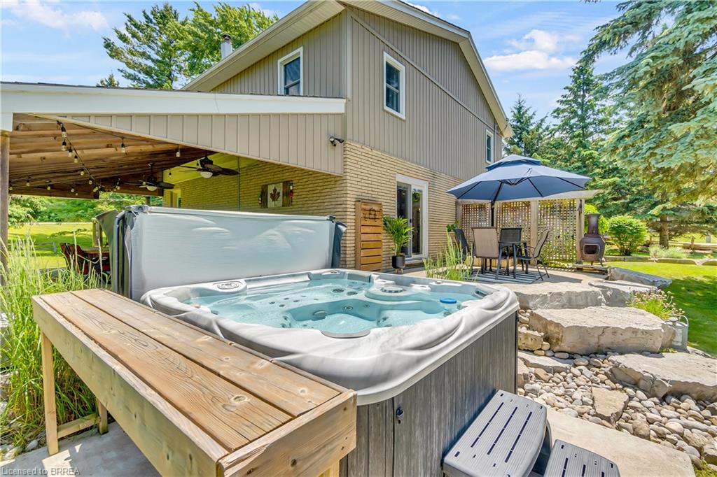 6566 Concession 4 Road