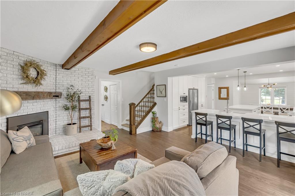 6566 Concession 4 Road