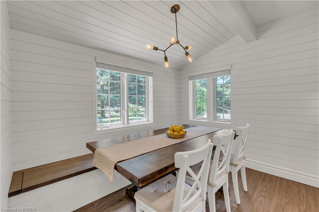 6566 Concession 4 Road