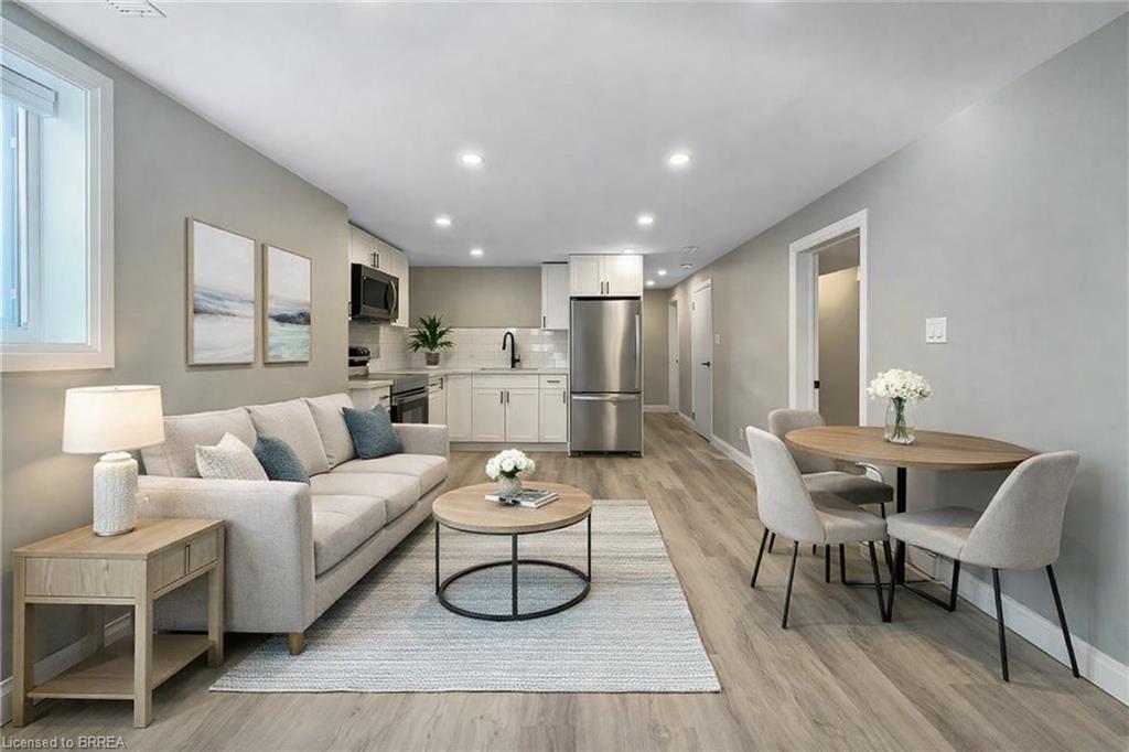 47 Evelyn Street Unit: LOWER