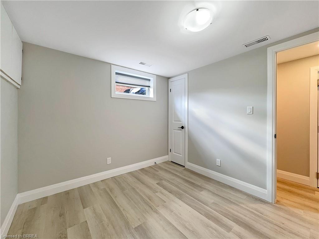 47 Evelyn Street Unit: LOWER