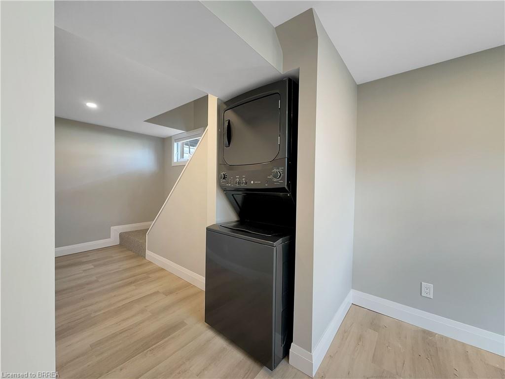 47 Evelyn Street Unit: LOWER