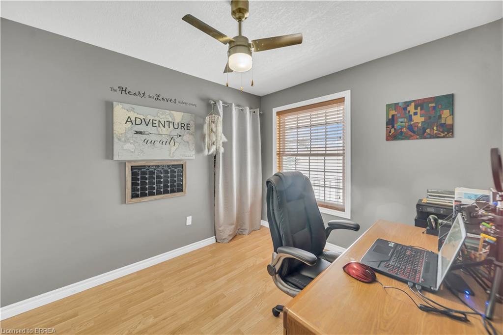 44611 Perth Line 86 Line