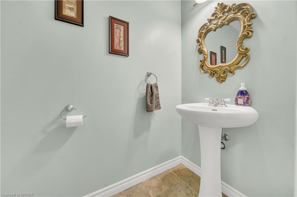 44611 Perth Line 86 Line