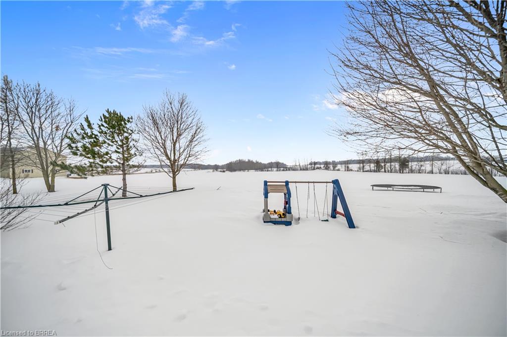 44611 Perth Line 86 Line