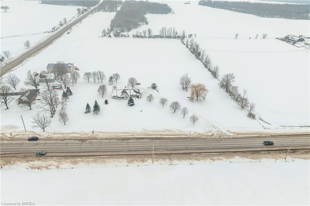 44611 Perth Line 86 Line