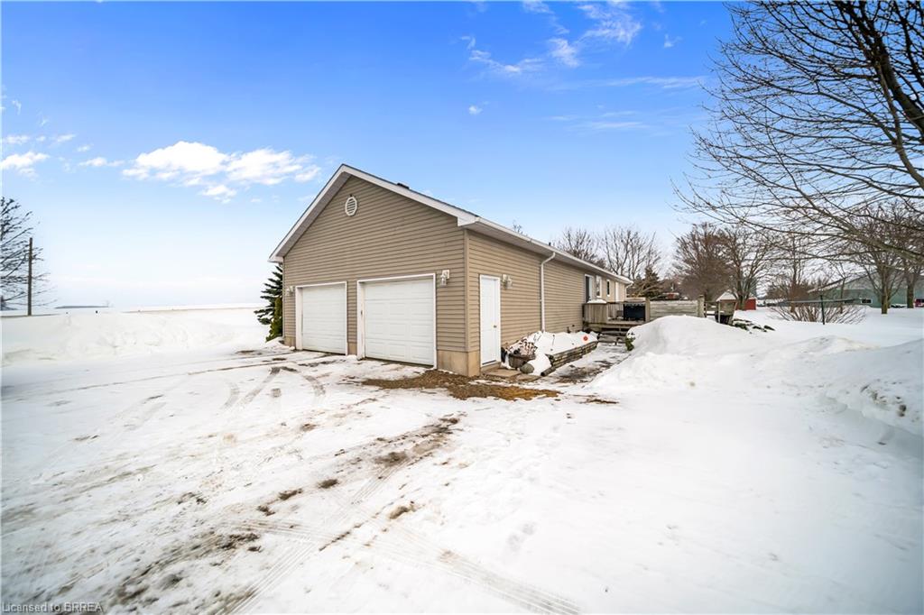 44611 Perth Line 86 Line