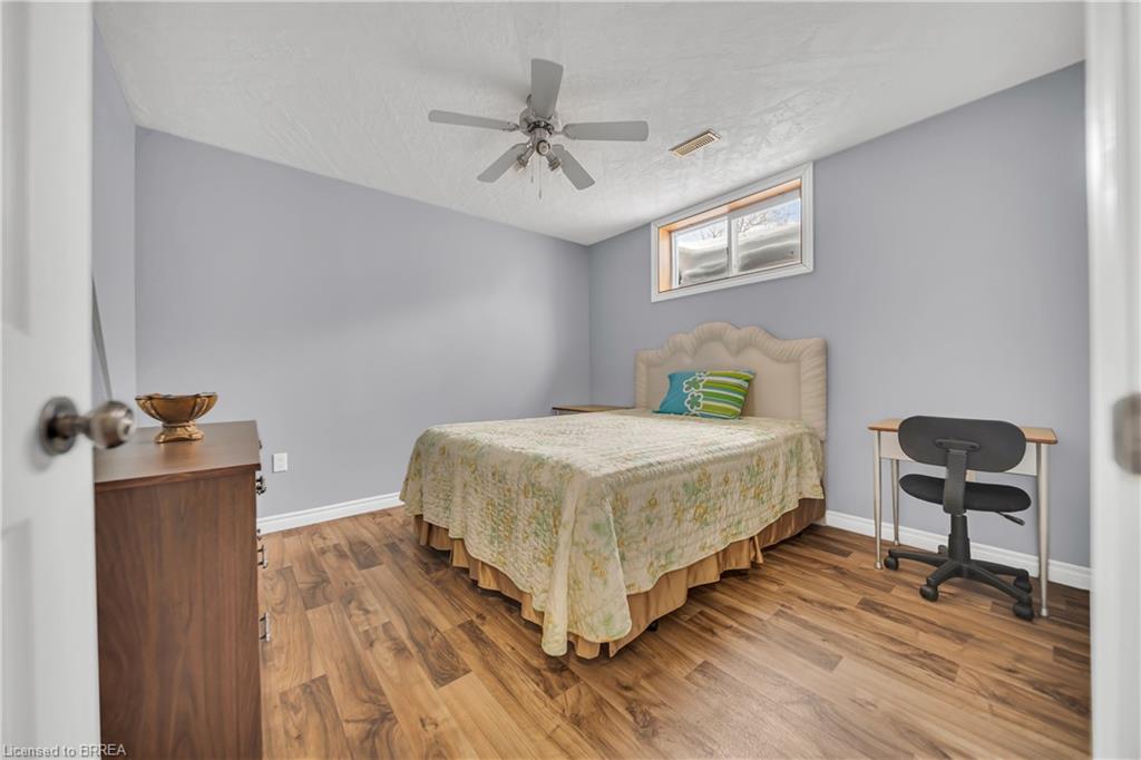 44611 Perth Line 86 Line