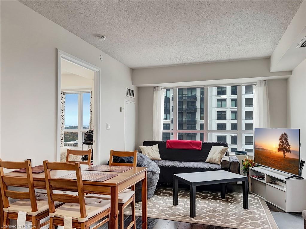 1724-2 Eva Road Unit: 1724