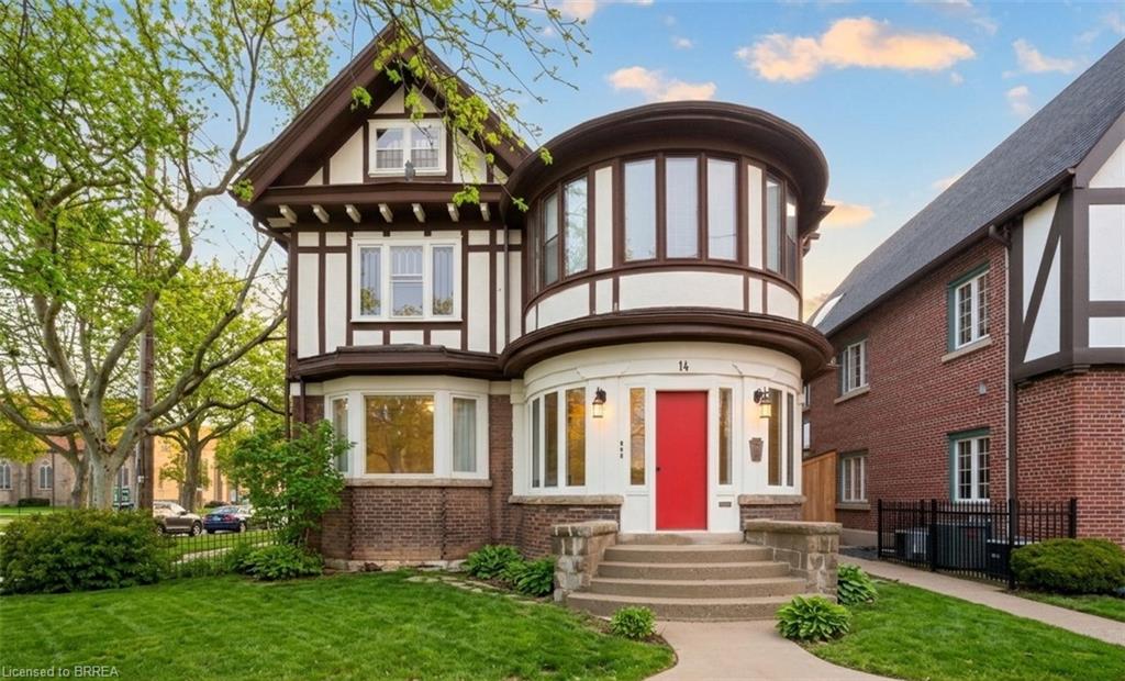 14 Wellington Street