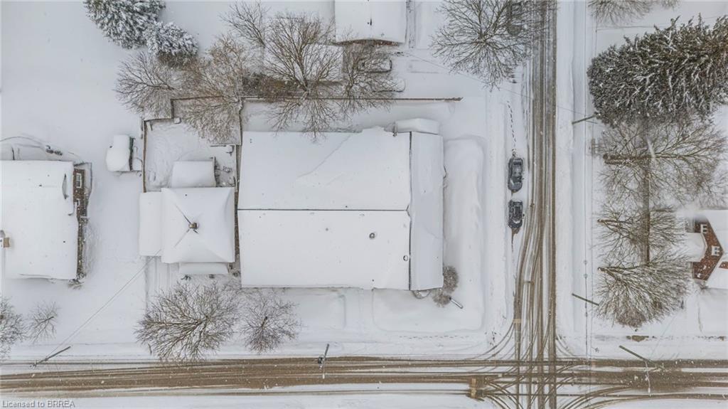 211 Birmingham Street W