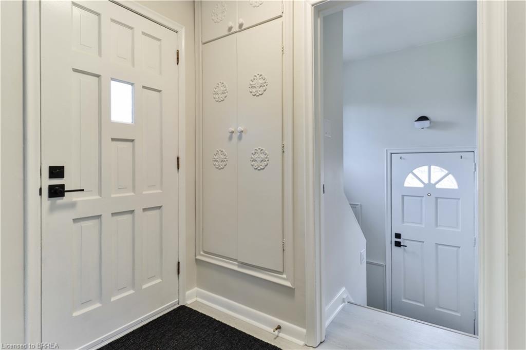 32 Christina Crescent