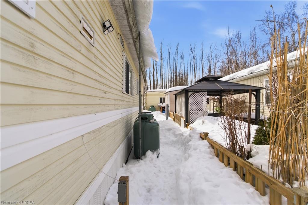 428 Pine Pass