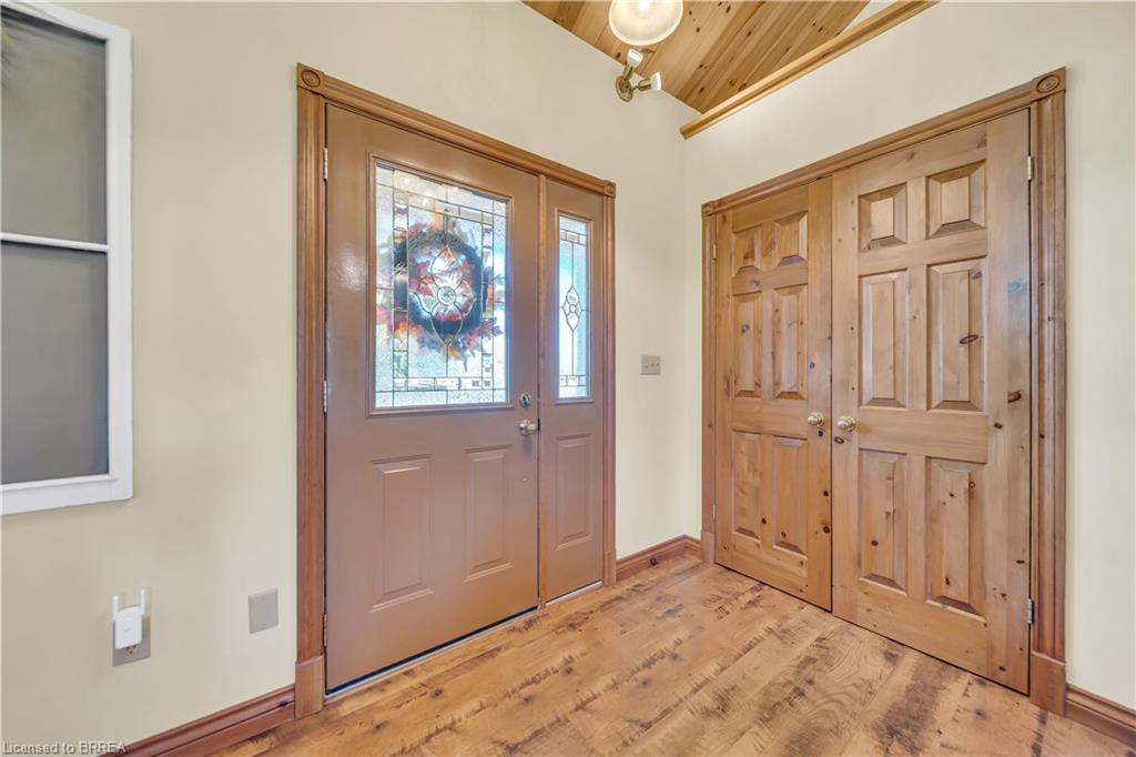 690 Wallace Avenue S