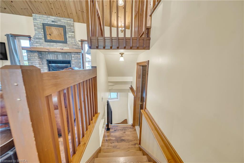 690 Wallace Avenue S