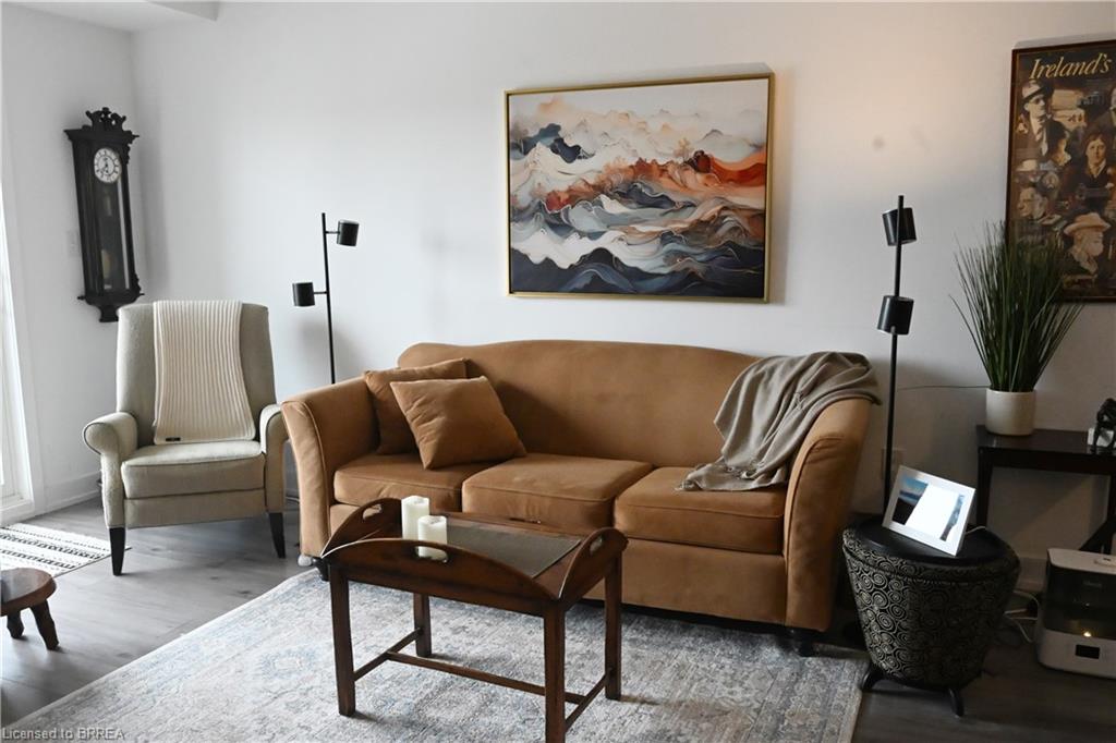 204-4 Spice Way Unit: 204