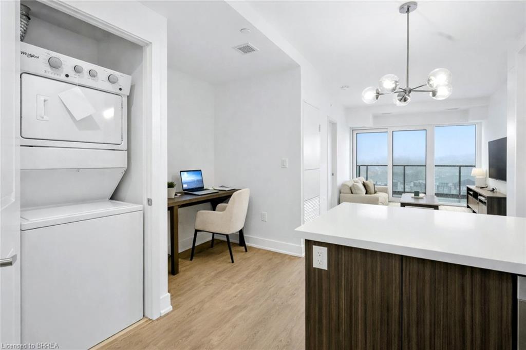 1004-575 Conklin Road Unit: 1004