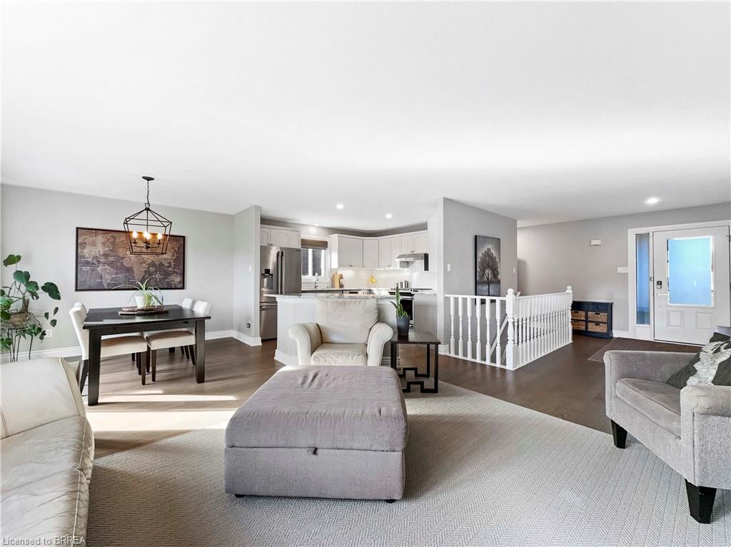 25 Bradbury Crescent