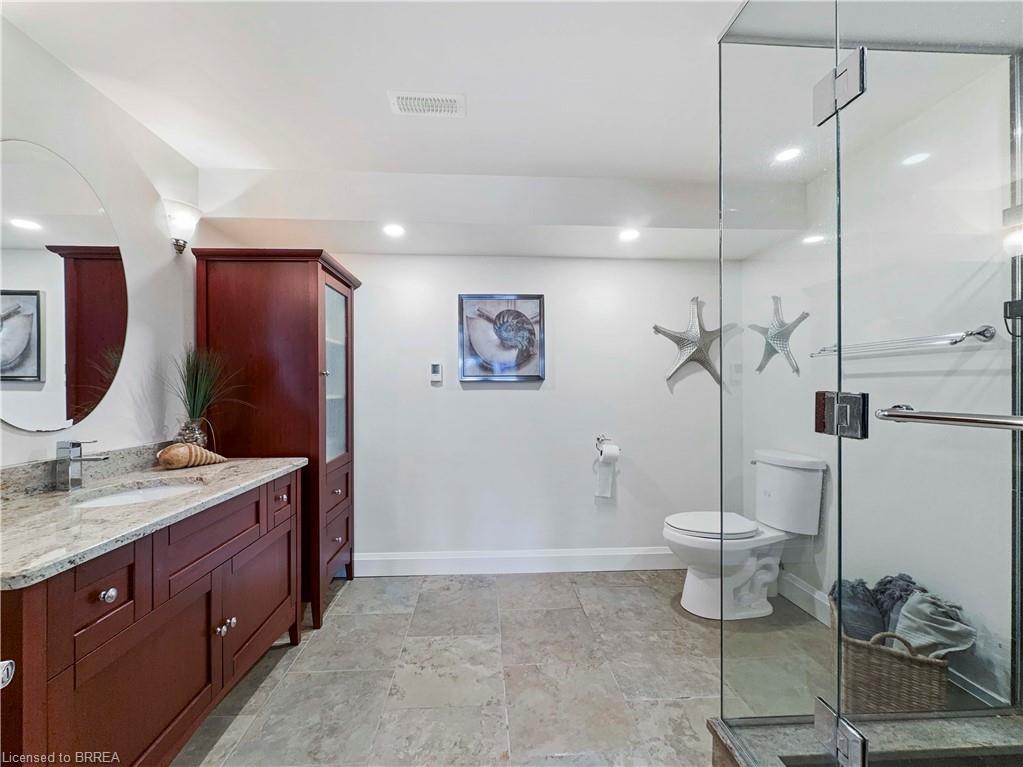 25 Bradbury Crescent