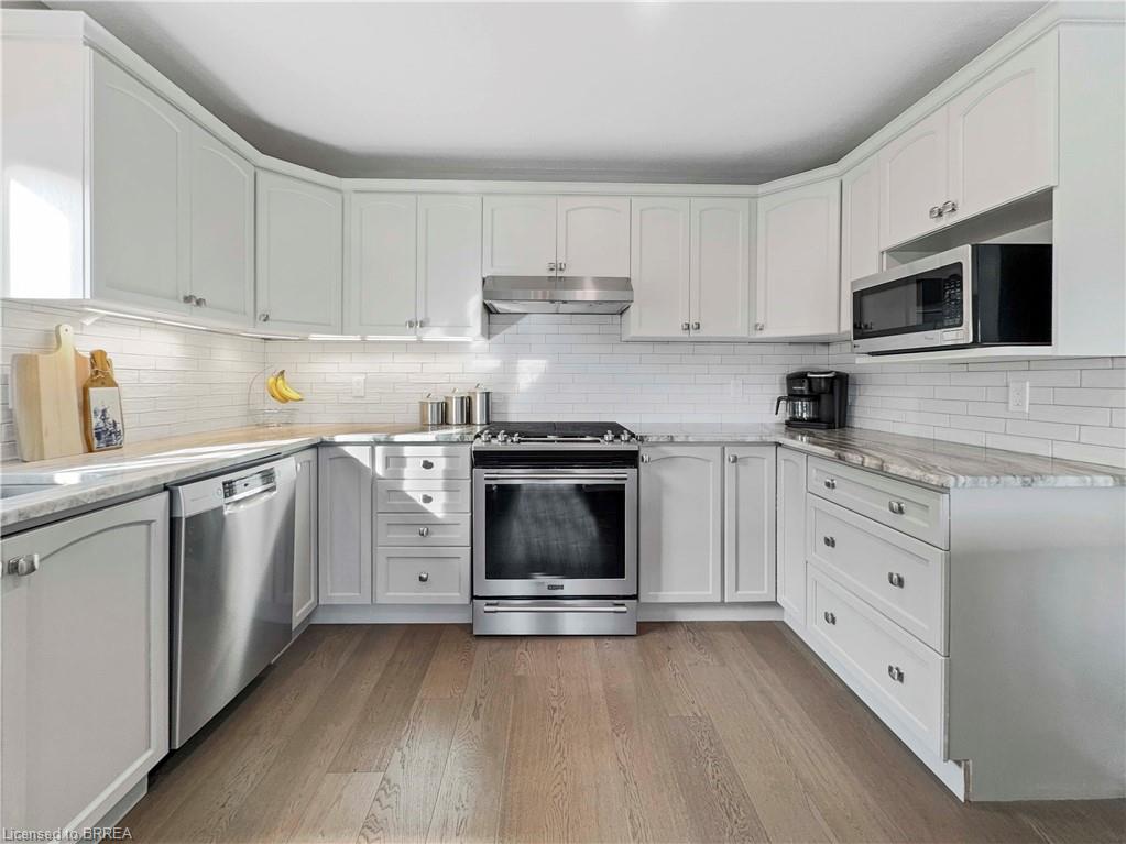 25 Bradbury Crescent