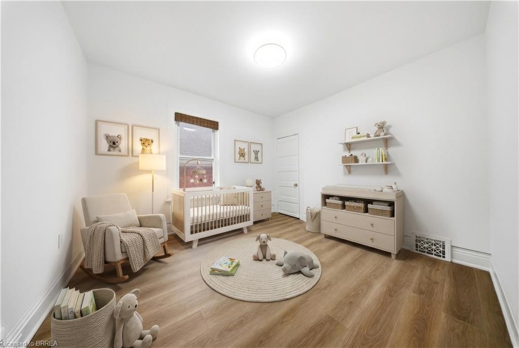 135 Marlborough Street