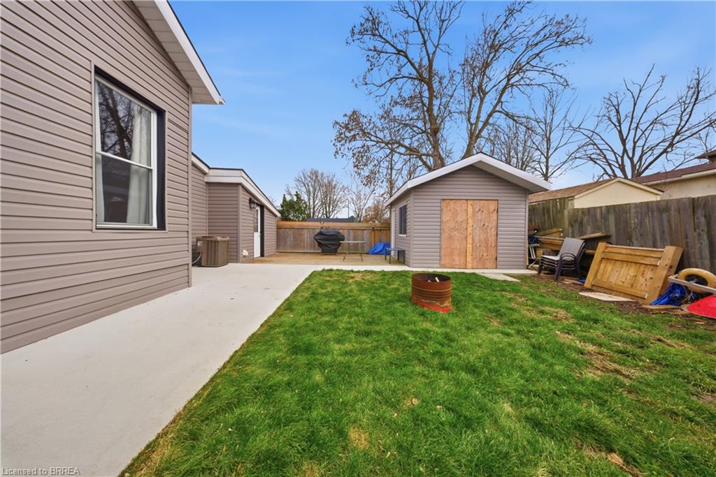 64 Richardson Street