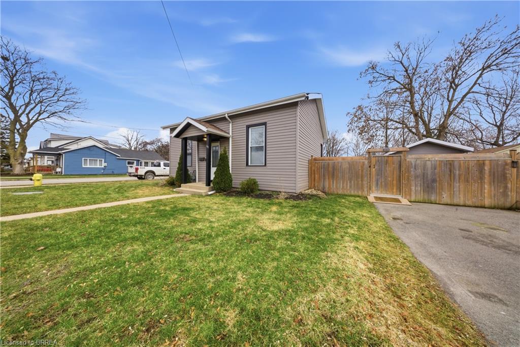 64 Richardson Street