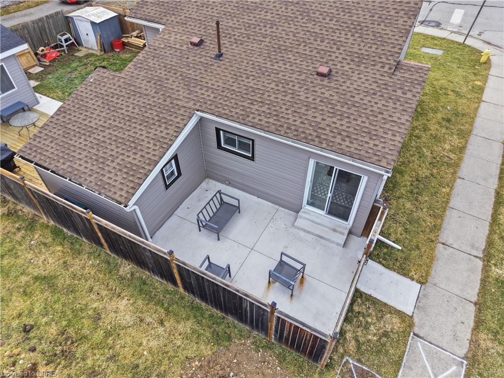 64 Richardson Street