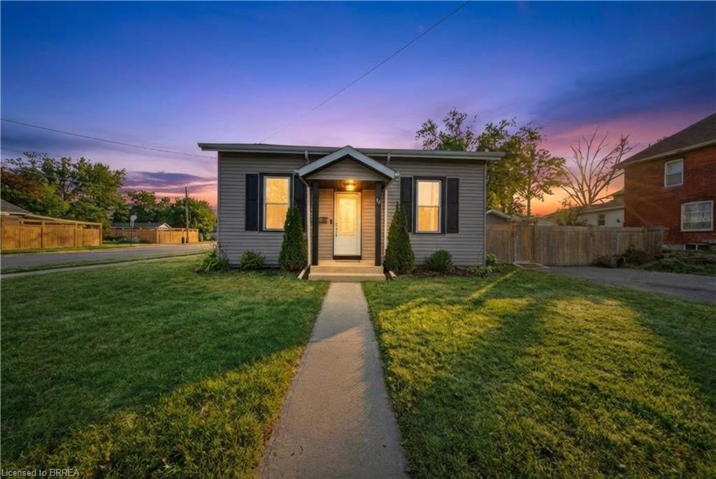 64 Richardson Street