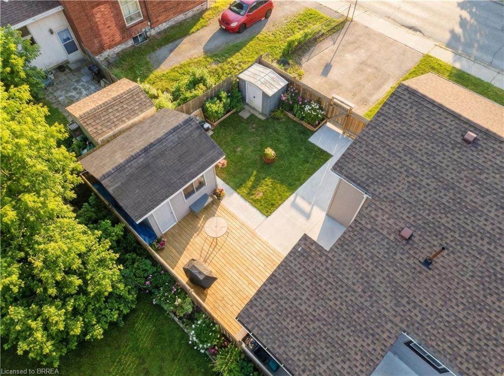 64 Richardson Street