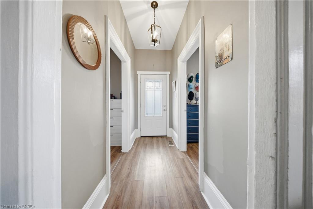 64 Richardson Street