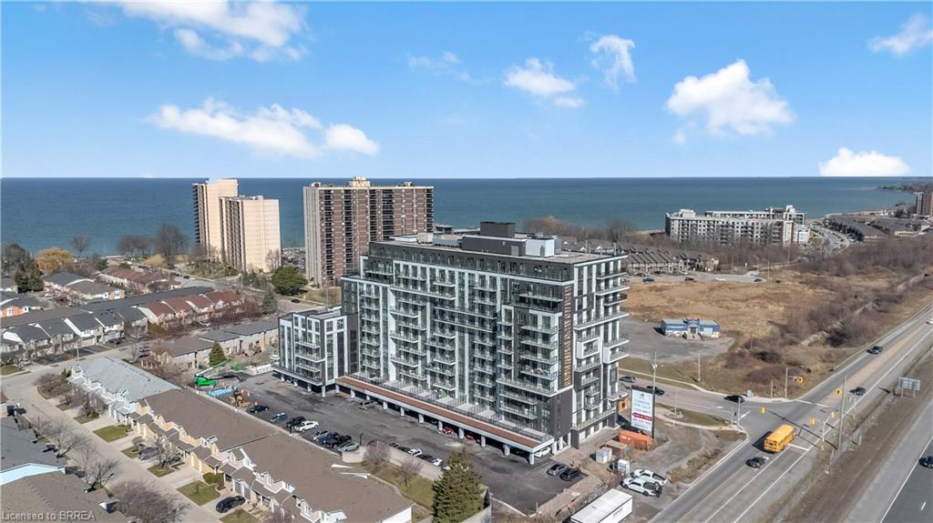 212-461 Green Road Unit: 212