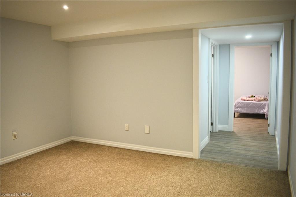 9-1 Chamberlain Avenue Unit: 9