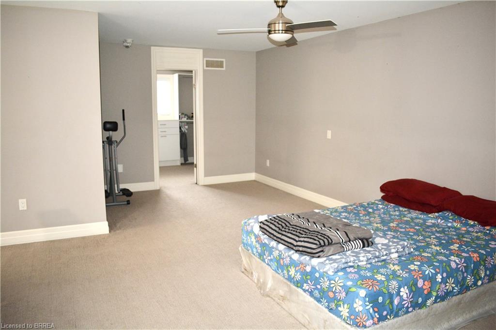 9-1 Chamberlain Avenue Unit: 9