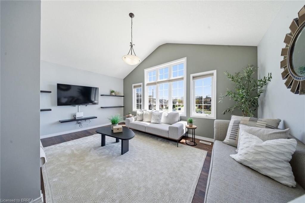 60 Nightingale Drive