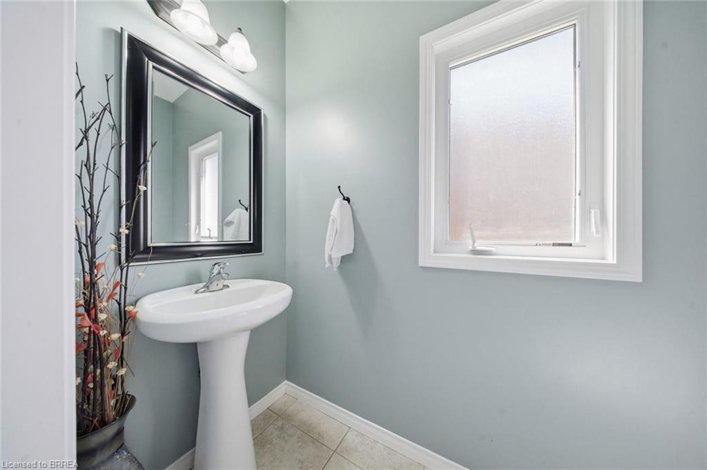 60 Nightingale Drive