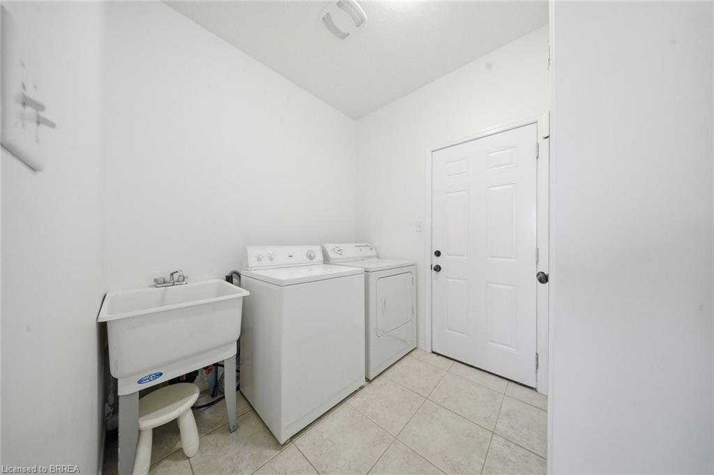 60 Nightingale Drive