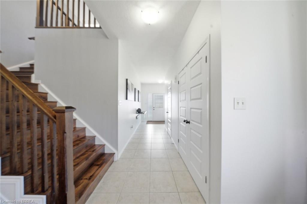60 Nightingale Drive