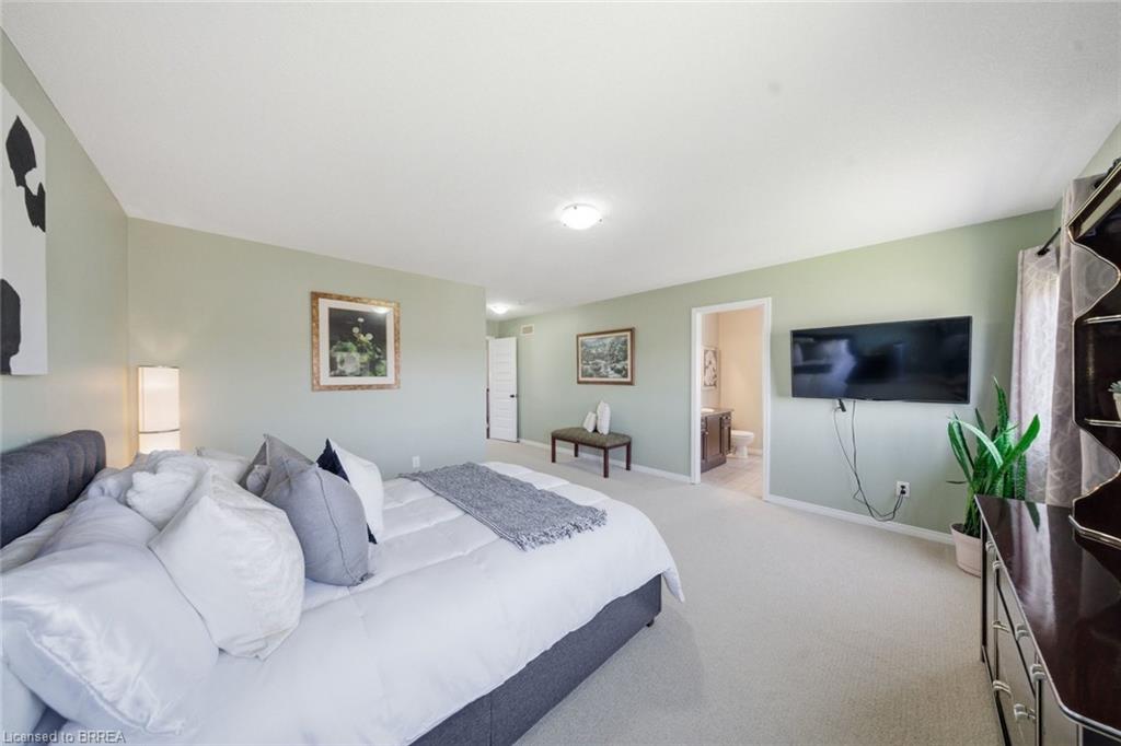 60 Nightingale Drive