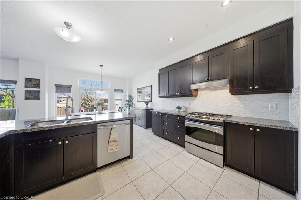 60 Nightingale Drive