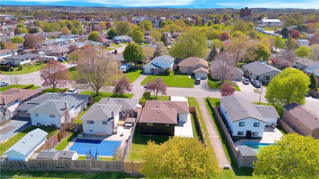 17 Northville Drive