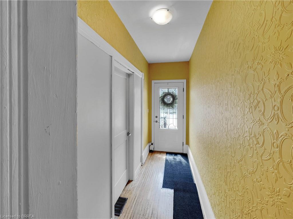 273-275 Brant Avenue