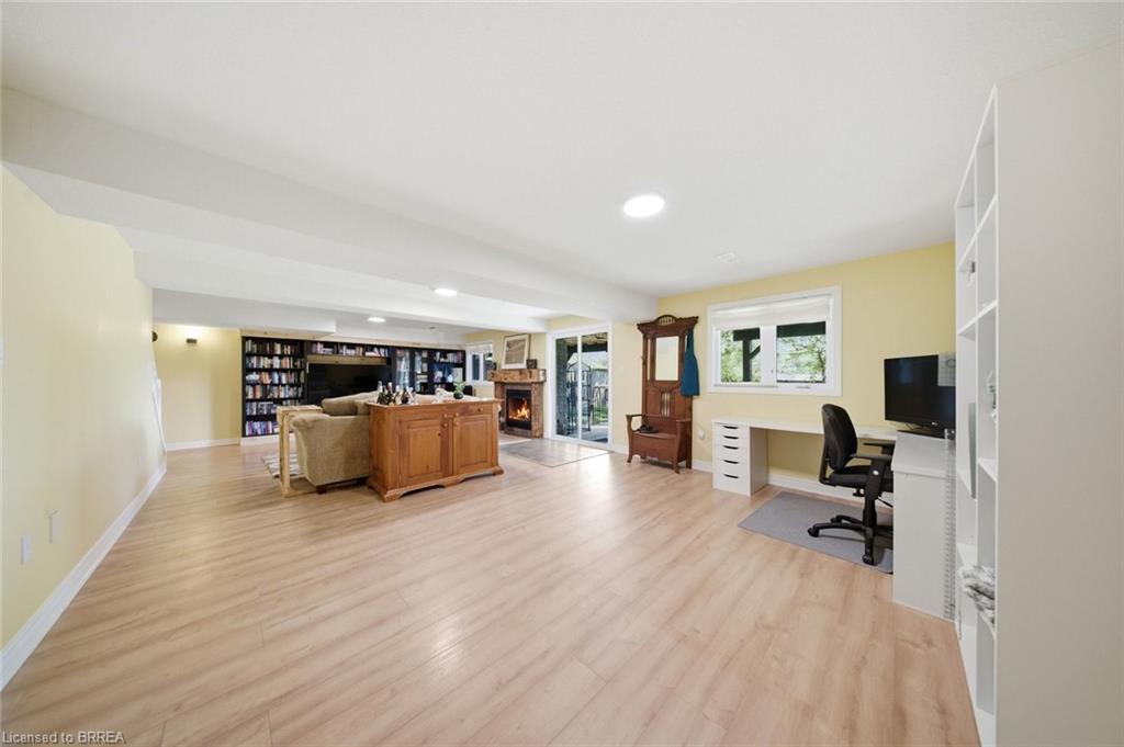 18 Bricker Court